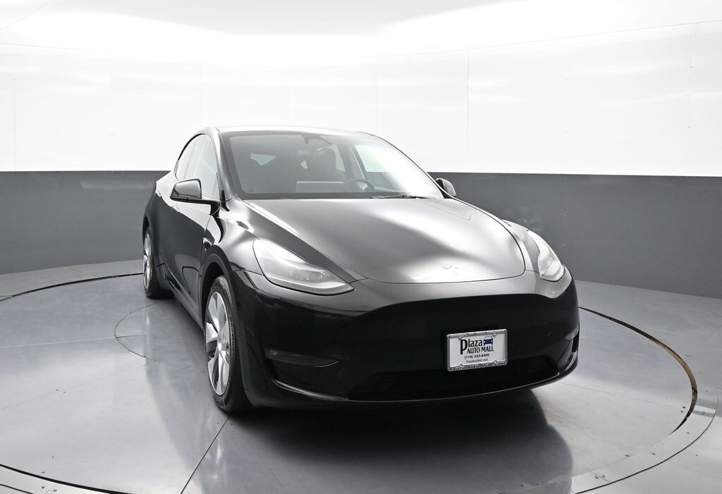 2023 Tesla Model Y Long Range photo 3