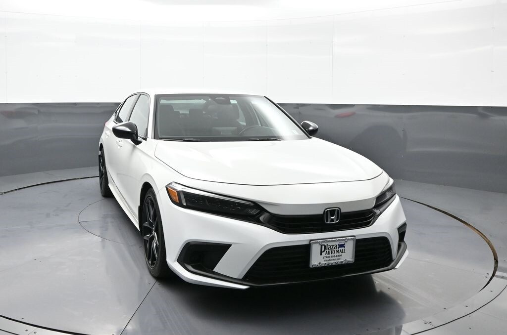 2022 Honda Civic Sport photo 3