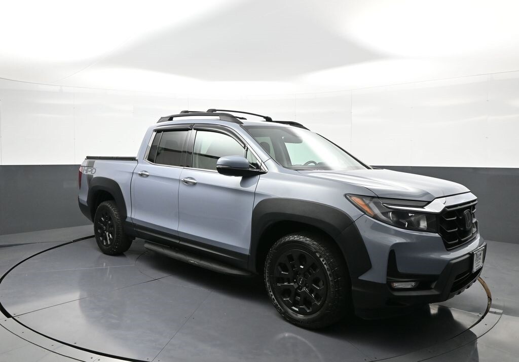 2022 Honda Ridgeline RTL-E photo 2