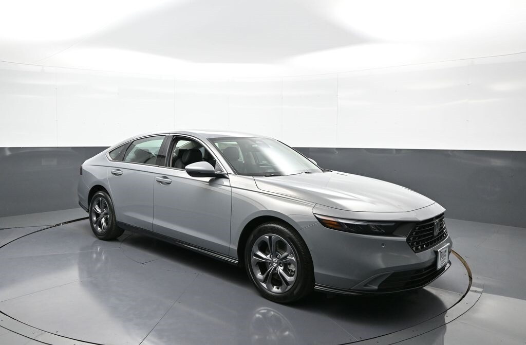 2025 Honda Accord Hybrid EX-L photo 4