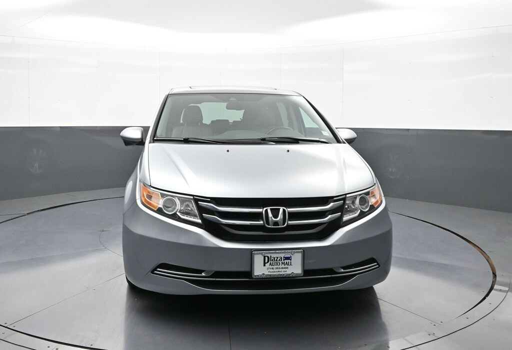 2016 Honda Odyssey EX-L photo 2
