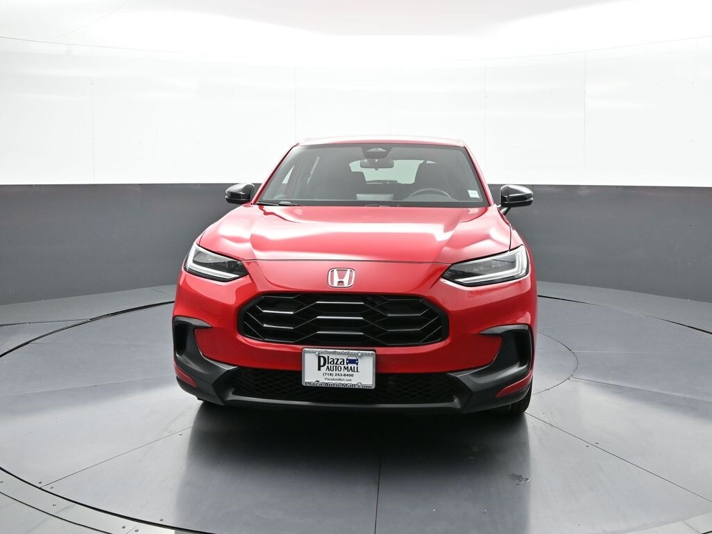 2025 Honda HR-V Sport photo 2