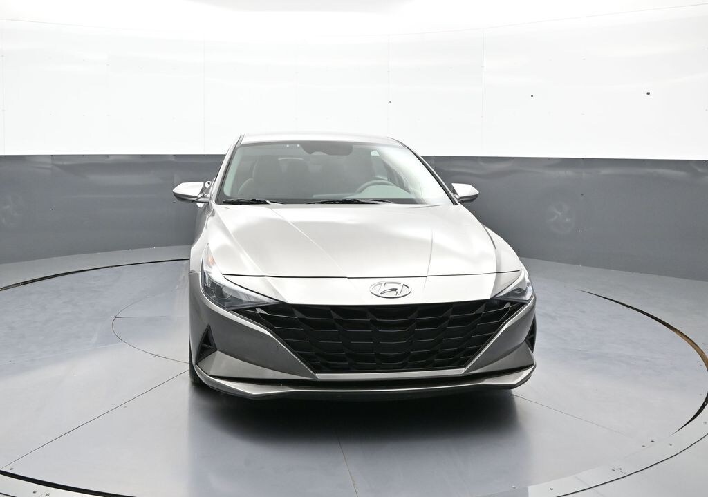 Certified 2023 Hyundai Elantra SE Sedan