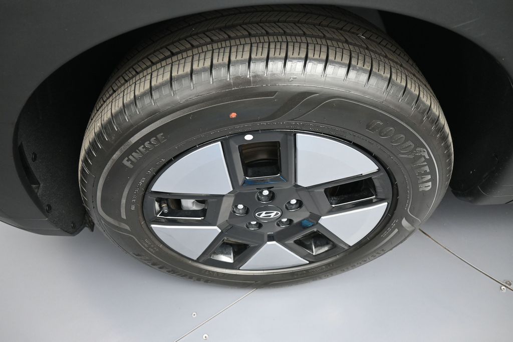 2026 Hyundai Santa Fe SE - Photo 14