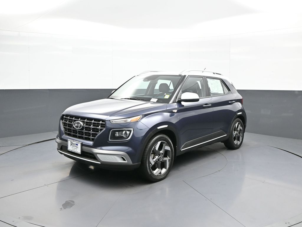 2023 Hyundai Venue Limited IVT's photo