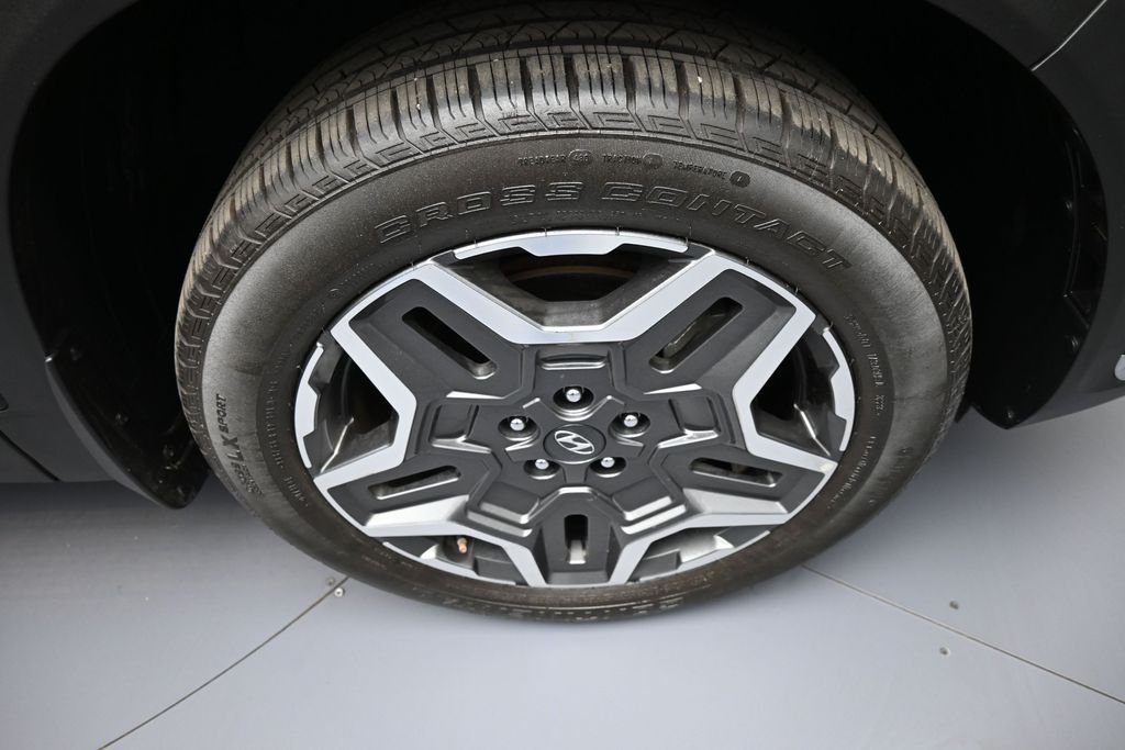 2023 Hyundai Santa Fe Limited - Photo 13