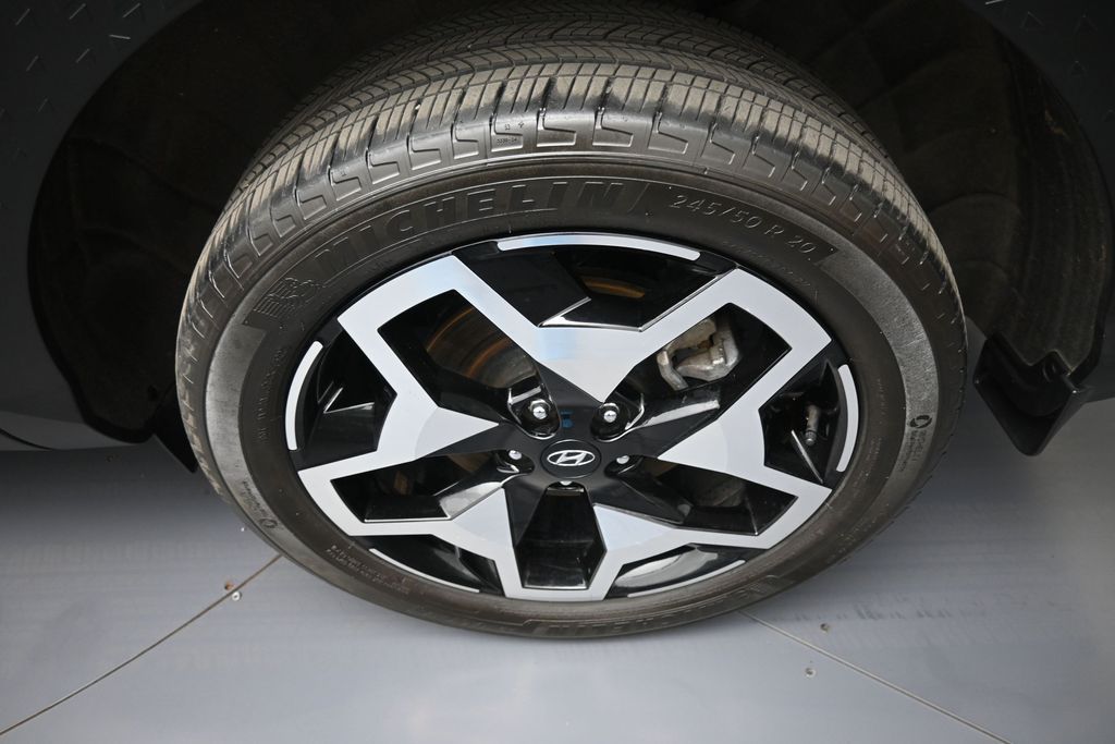 2023 Hyundai Santa Cruz Limited - Photo 15