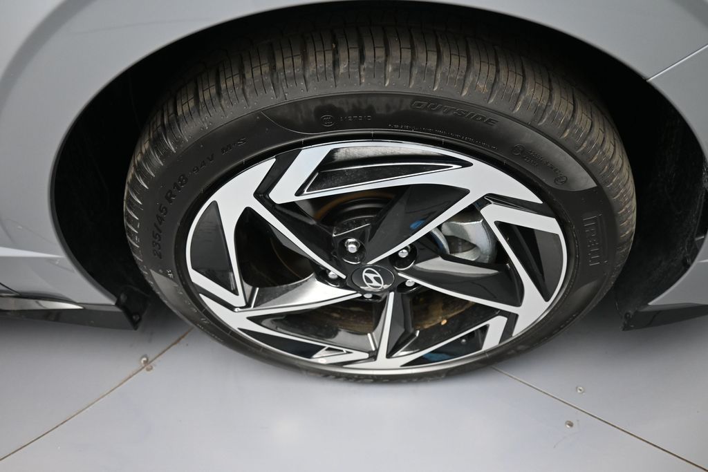 2026 Hyundai Sonata SEL - Photo 13