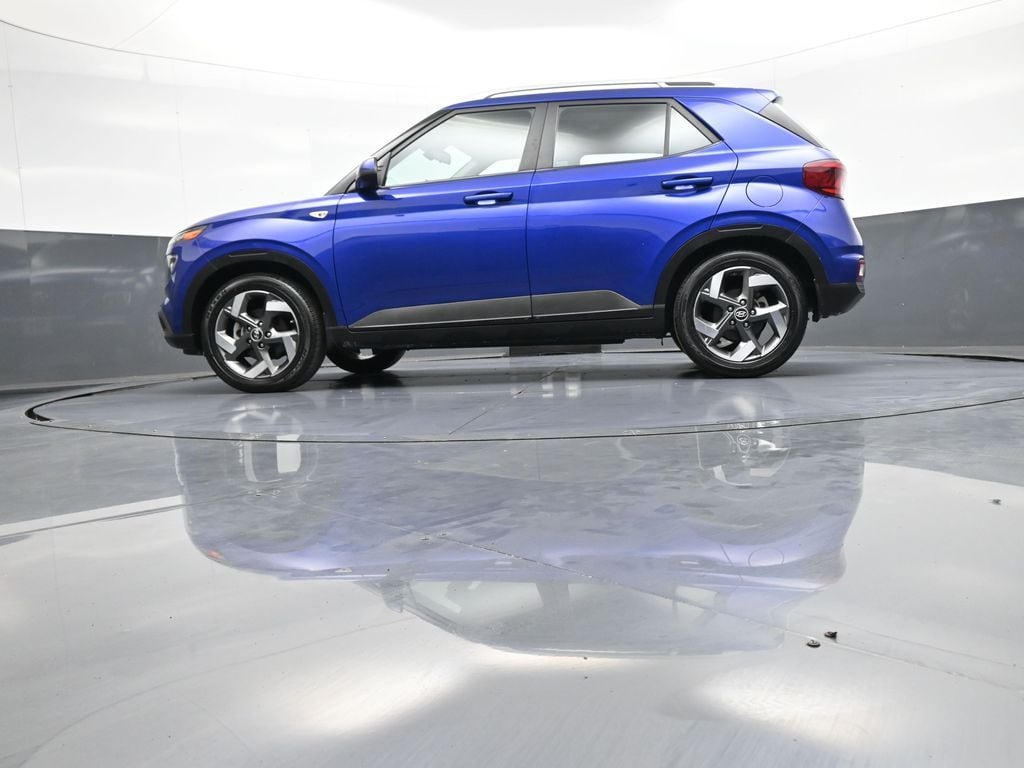 2023 Hyundai Venue SEL - Photo 32