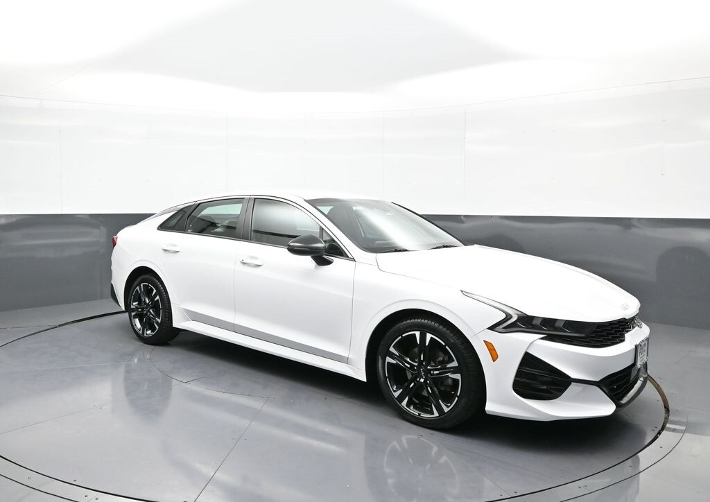 2023 Kia K5 GT-Line photo 4