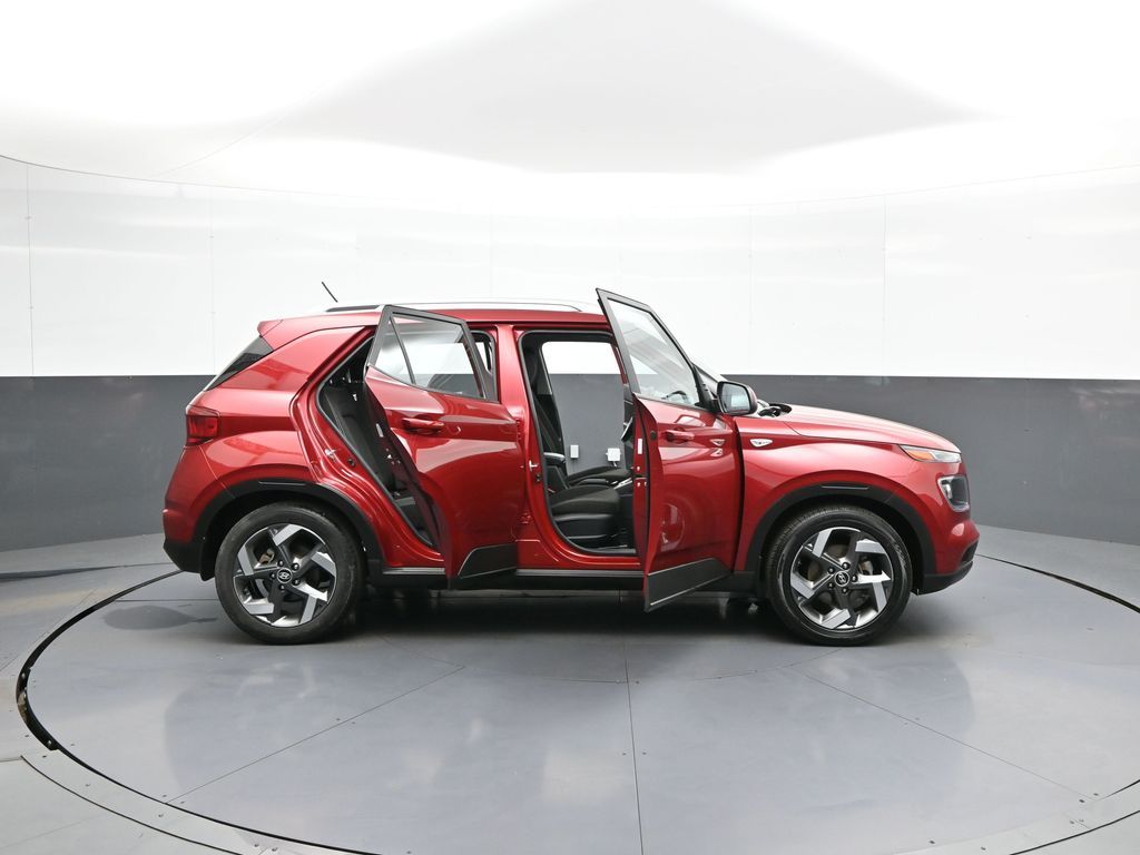 2023 Hyundai Venue SEL - Photo 42
