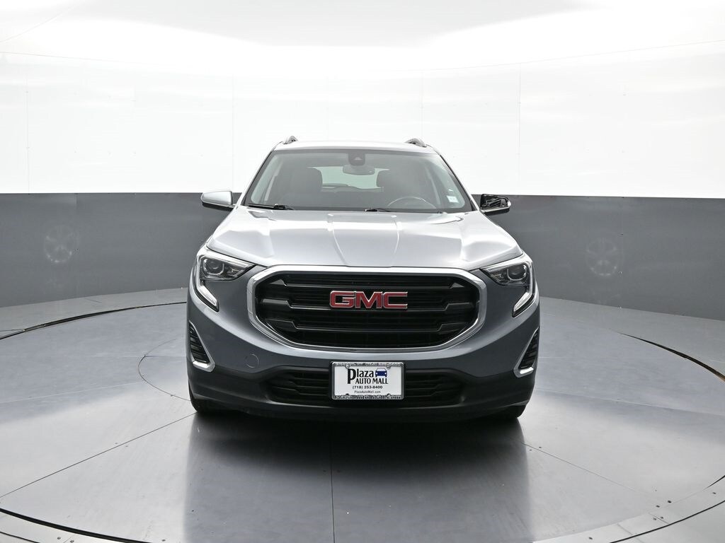 2021 Gmc Terrain SLE photo 2