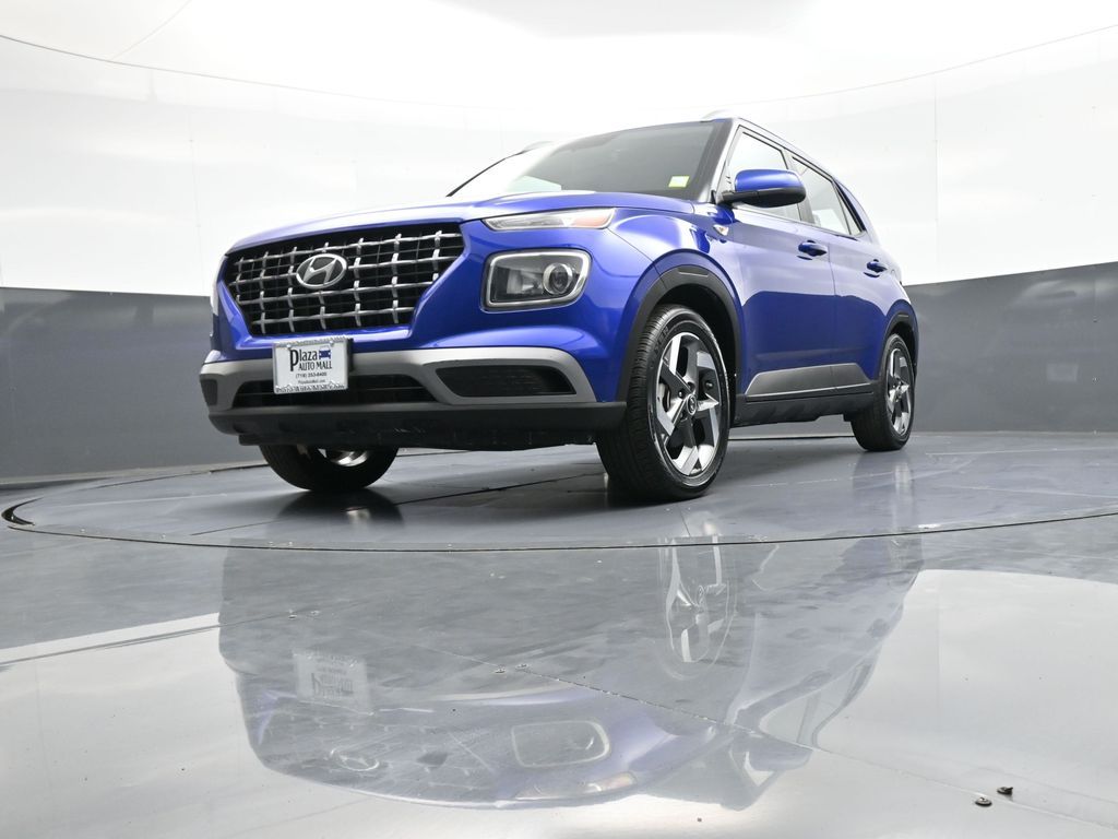 2023 Hyundai Venue SEL - Photo 25