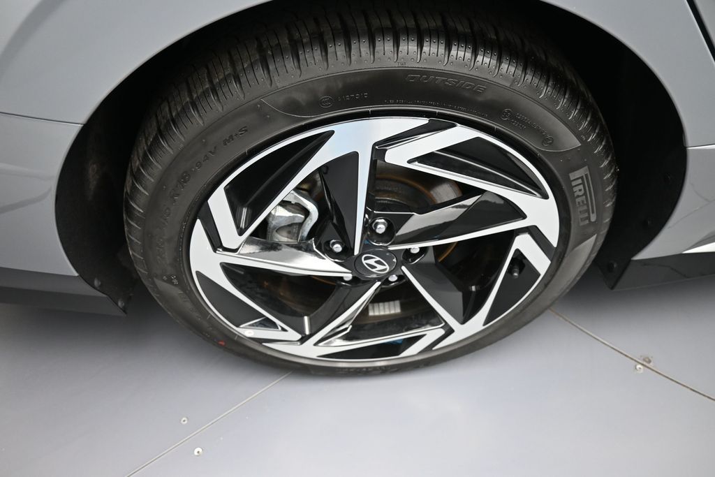 2026 Hyundai Sonata SEL - Photo 12