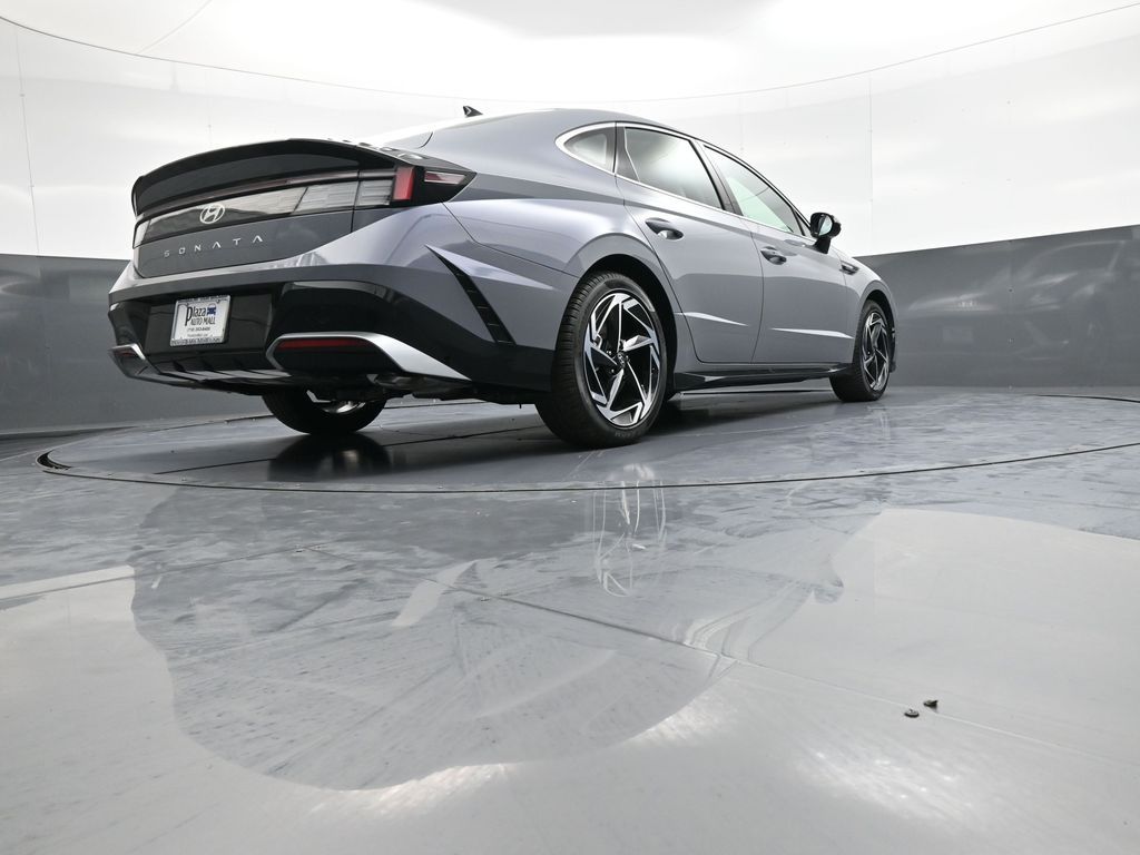 2026 Hyundai Sonata SEL - Photo 28