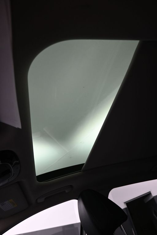 2023 Hyundai Tucson Limited - Photo 18