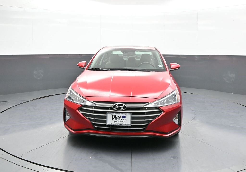 2020 Hyundai Elantra Value Edition photo 2
