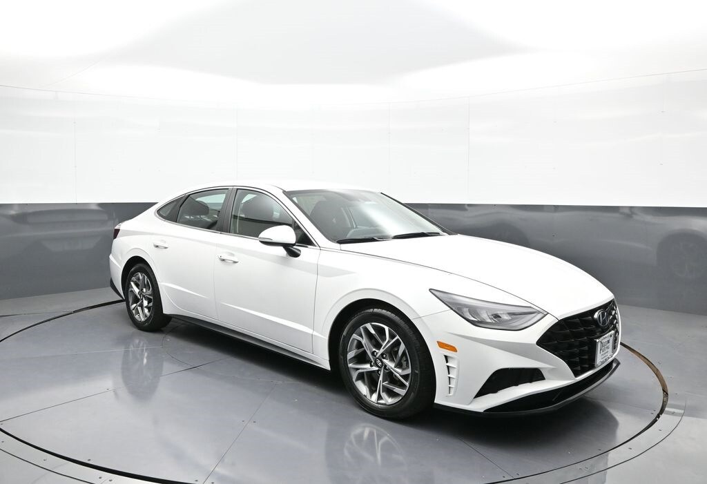 2022 Hyundai Sonata SEL photo 4