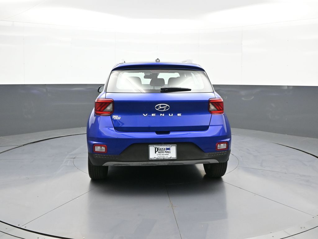 2023 Hyundai Venue SEL - Photo 7