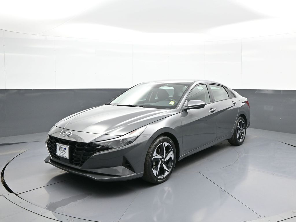 2023 Hyundai Elantra 2.0 SEL IVT SULEV's photo
