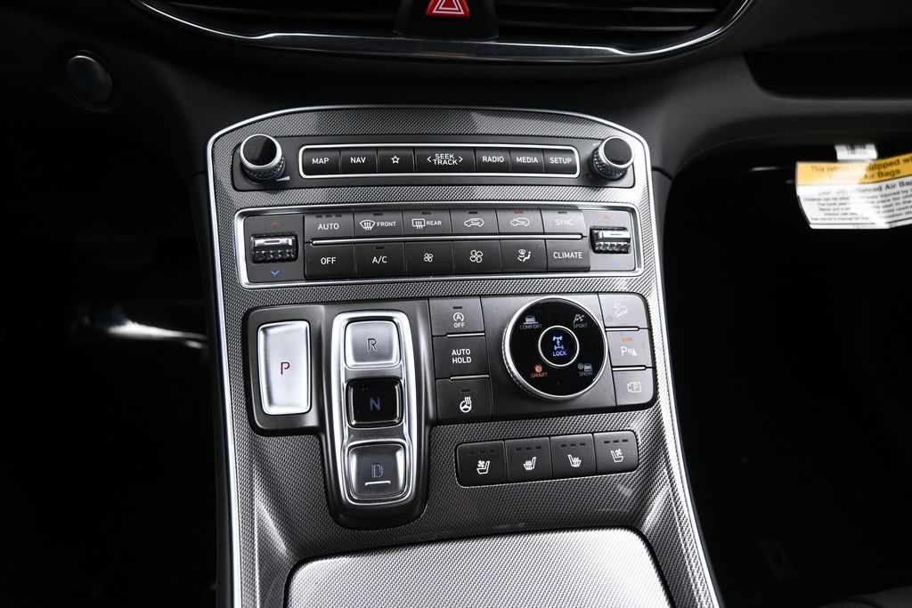 2023 Hyundai Santa Fe Limited - Photo 17