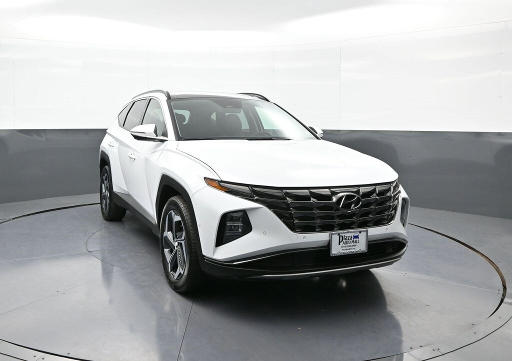 2024 Hyundai Tucson Plug-in Hybrid Limited photo 3