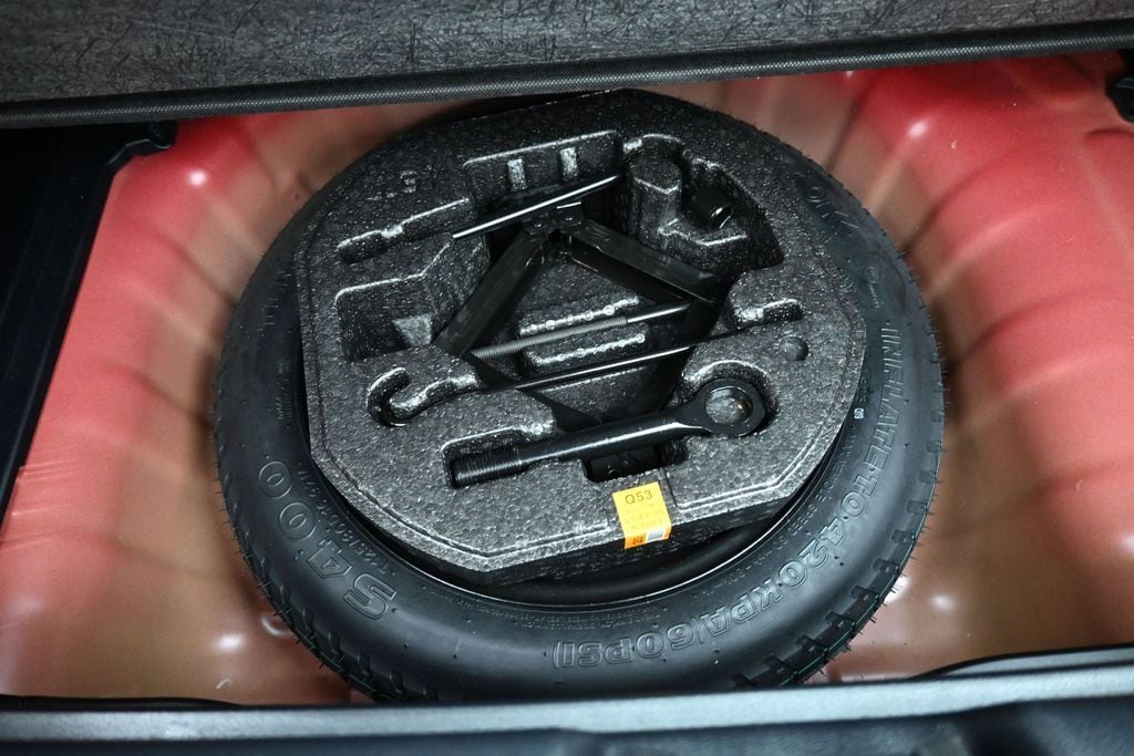 2023 Hyundai Venue SEL - Photo 23