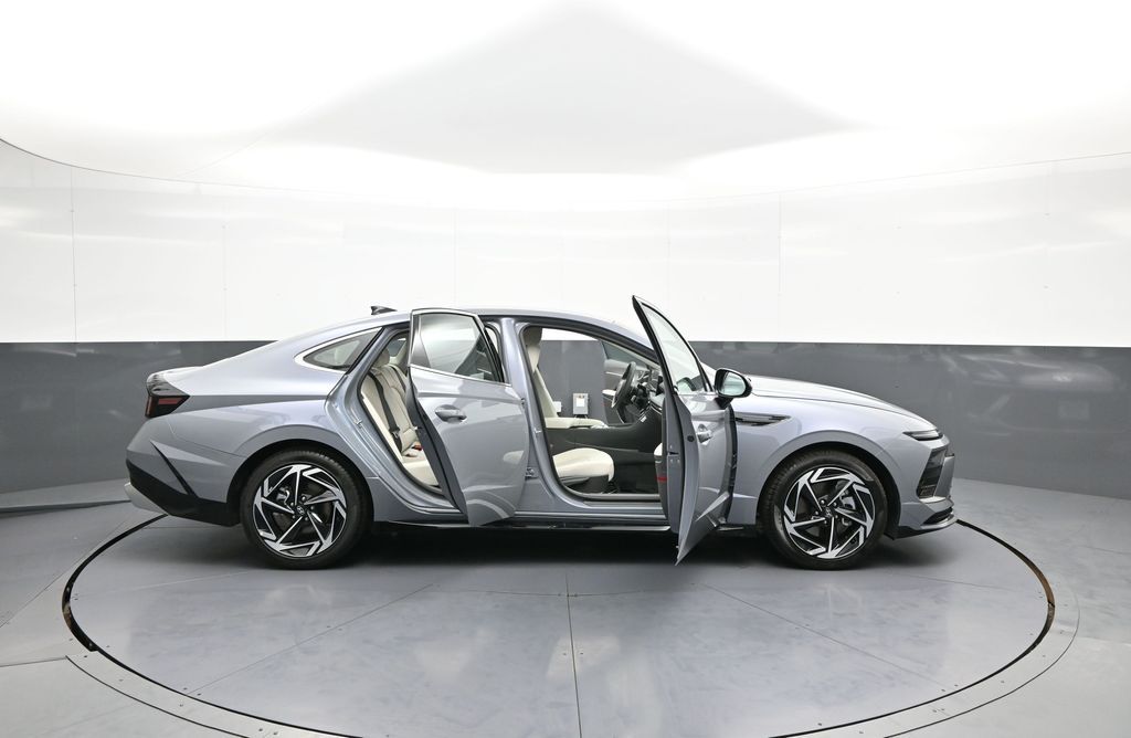 2026 Hyundai Sonata SEL - Photo 40