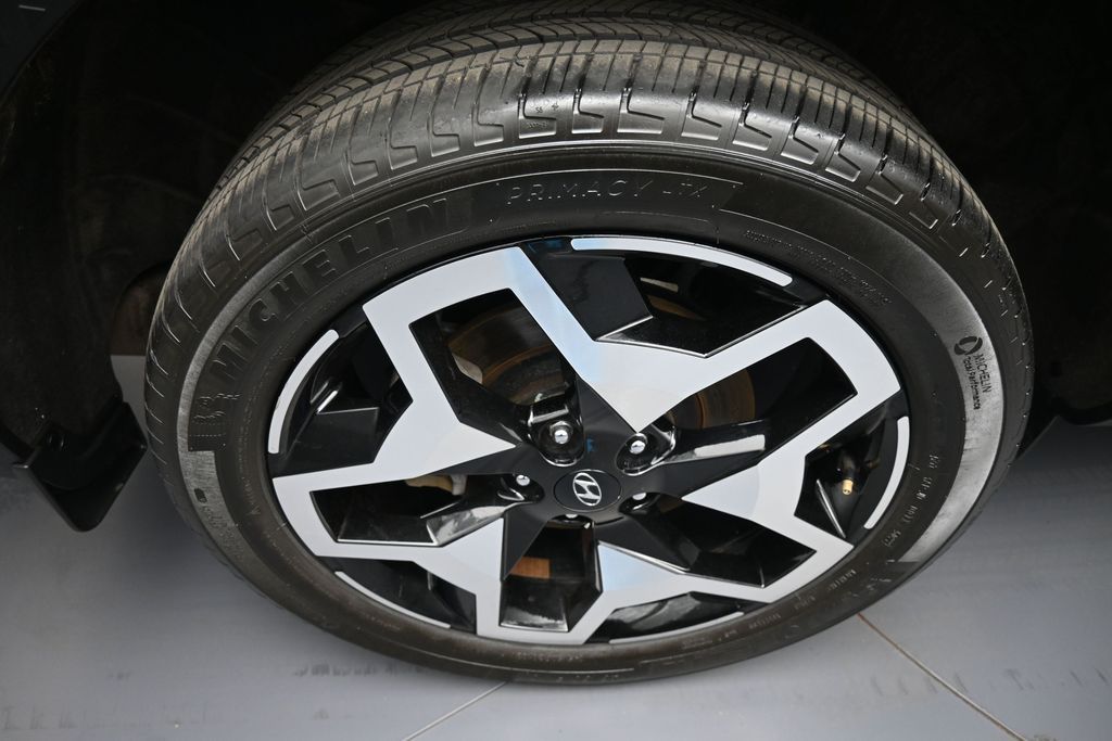 2023 Hyundai Santa Cruz Limited - Photo 12