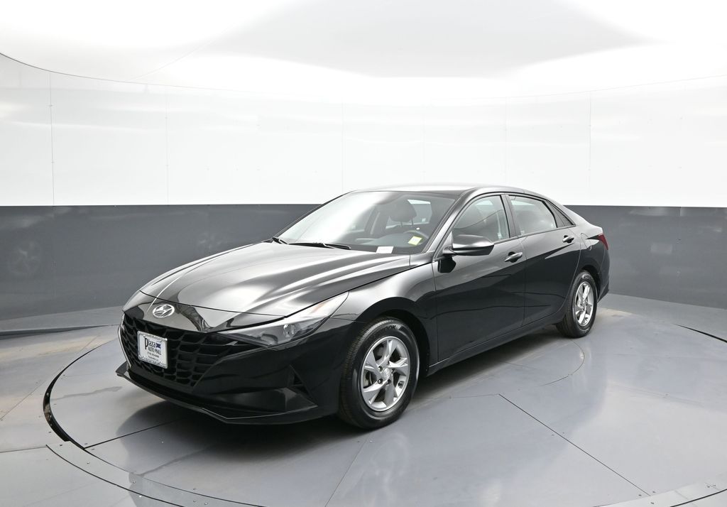 2021 Hyundai Elantra SE