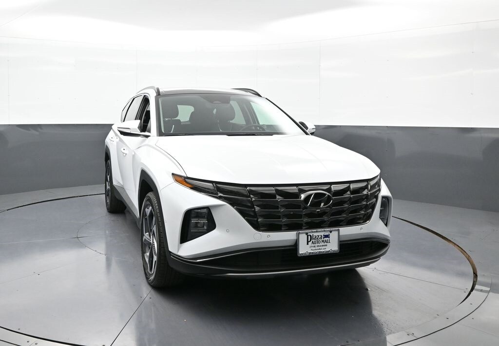 2024 Hyundai Tucson Plug-in Hybrid Limited photo 3