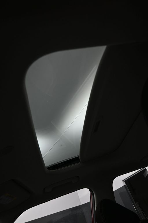 2026 Hyundai Venue SEL - Photo 18