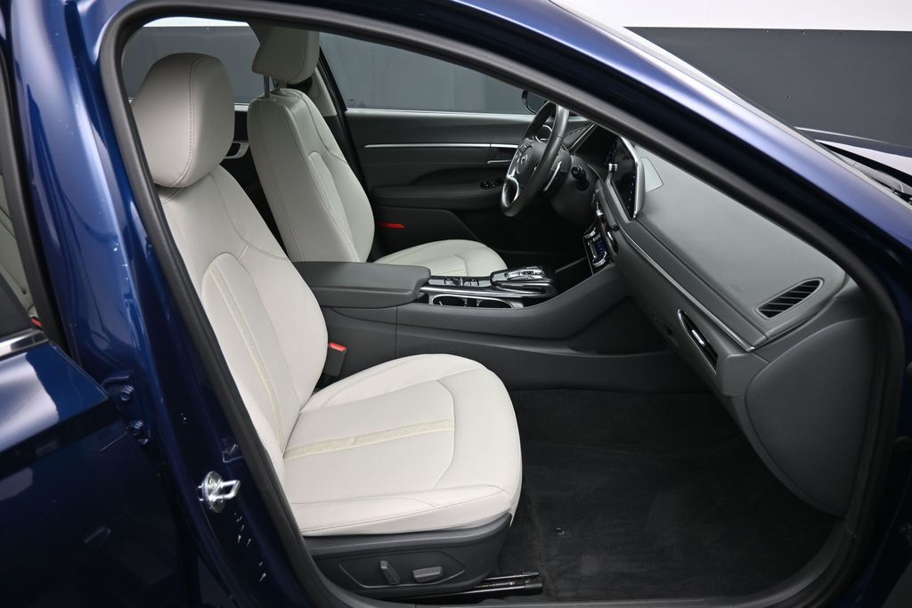 2022 Hyundai Sonata Limited - Photo 26