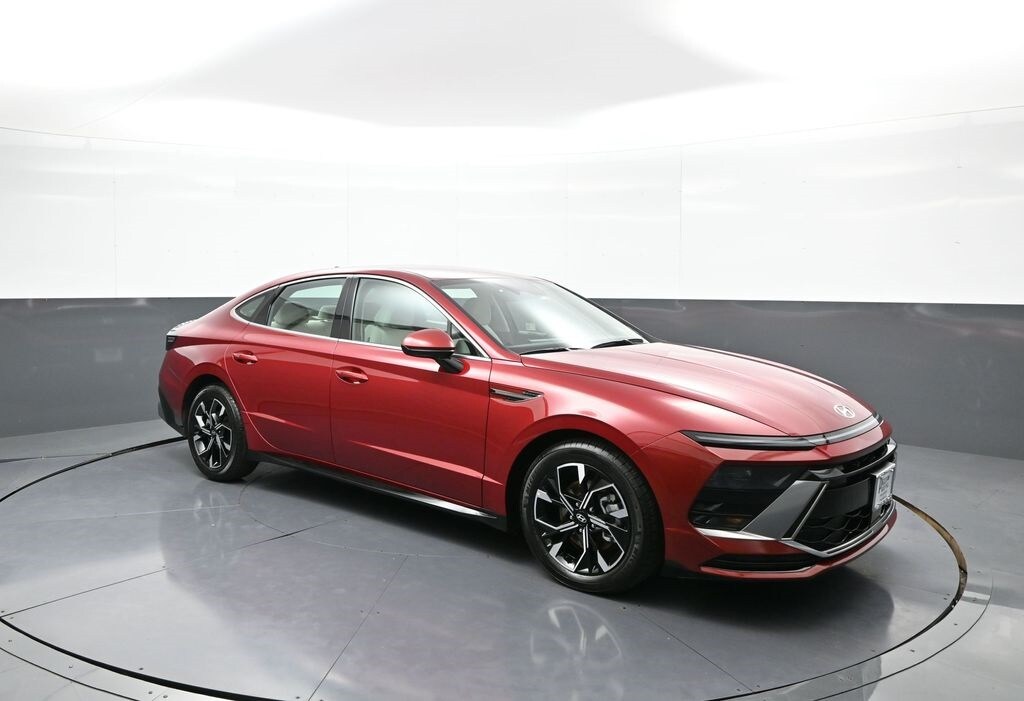 2025 Hyundai Sonata SEL photo 4