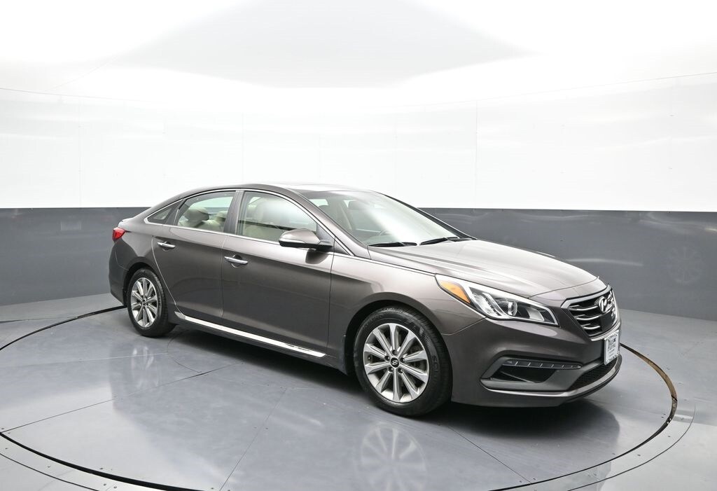 2017 Hyundai Sonata Limited photo 4