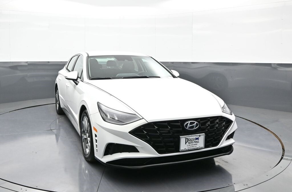 2022 Hyundai Sonata SEL photo 3