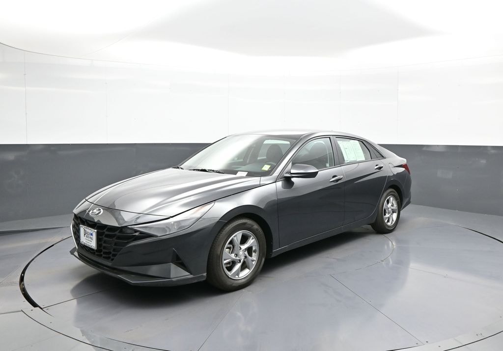 Certified 2021 Hyundai Elantra SE Sedan