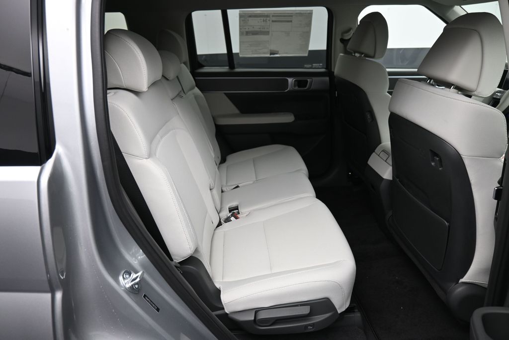 2026 Hyundai Santa Fe SE - Photo 27