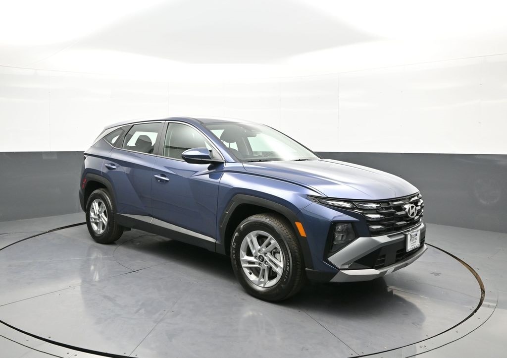 Certified 2025 Hyundai Tucson SE SUV