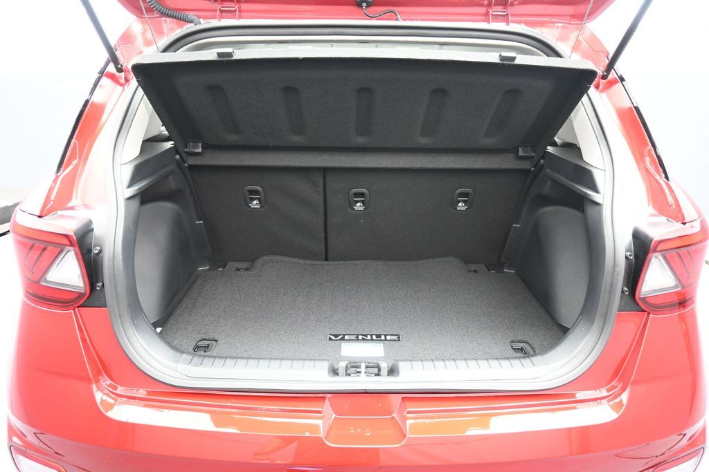 2026 Hyundai Venue SEL - Photo 22