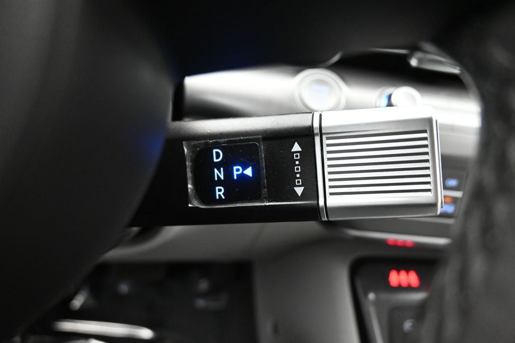 2024 Hyundai Kona Limited - Photo 16