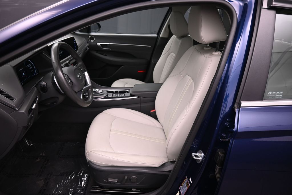 2022 Hyundai Sonata Limited - Photo 20