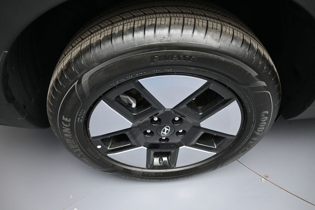 2026 Hyundai Santa Fe SE - Photo 12