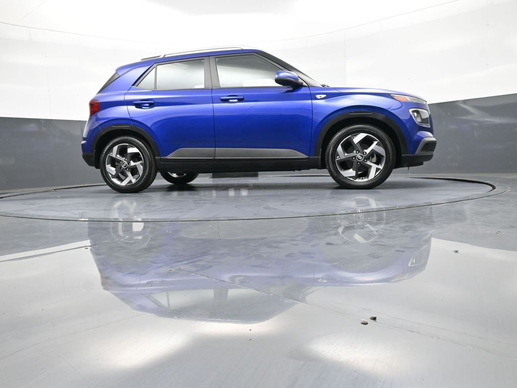 2023 Hyundai Venue SEL - Photo 28