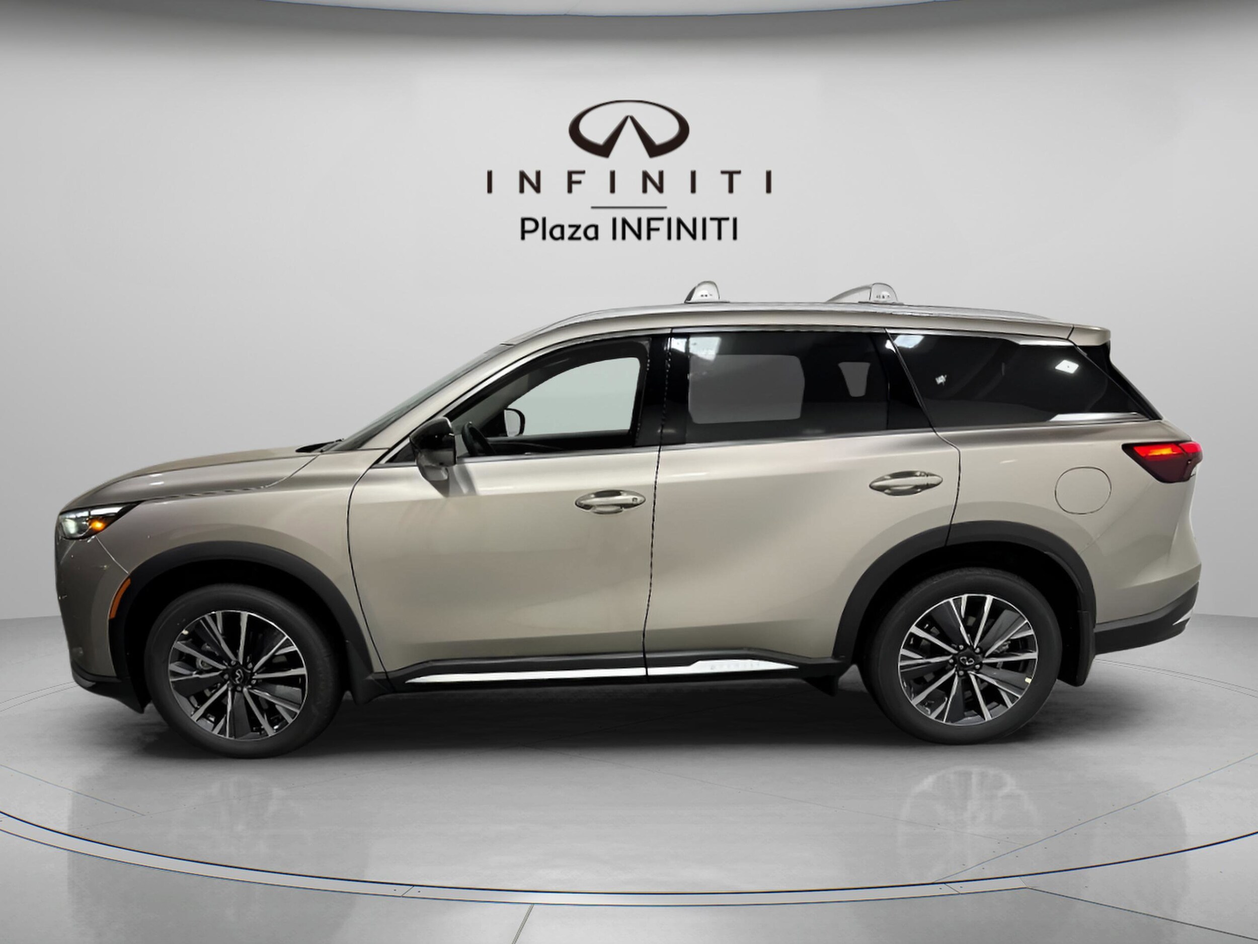 2026 Infiniti QX60 Luxe AWD photo 2