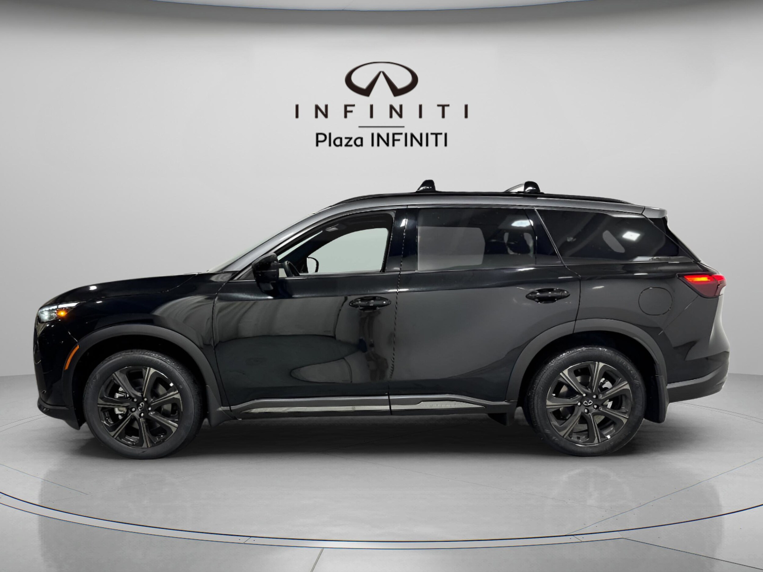 2026 Infiniti QX60 Autograph photo 2