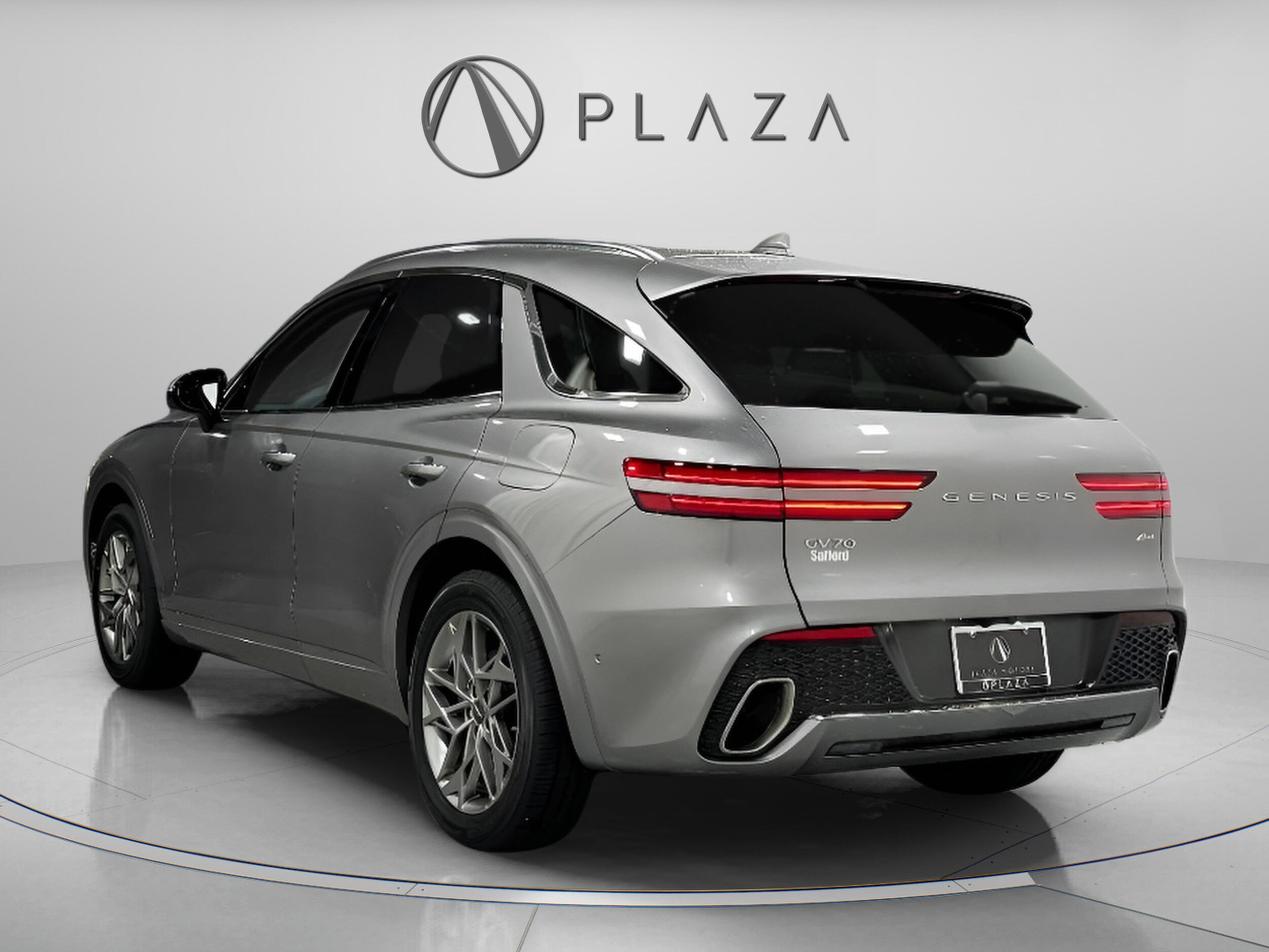 2022 Genesis GV70 2.5T photo 2