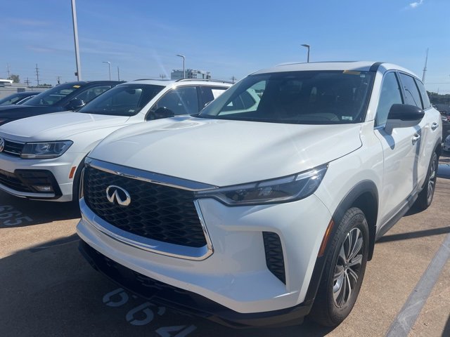 2025 Infiniti QX60 Pure photo 3