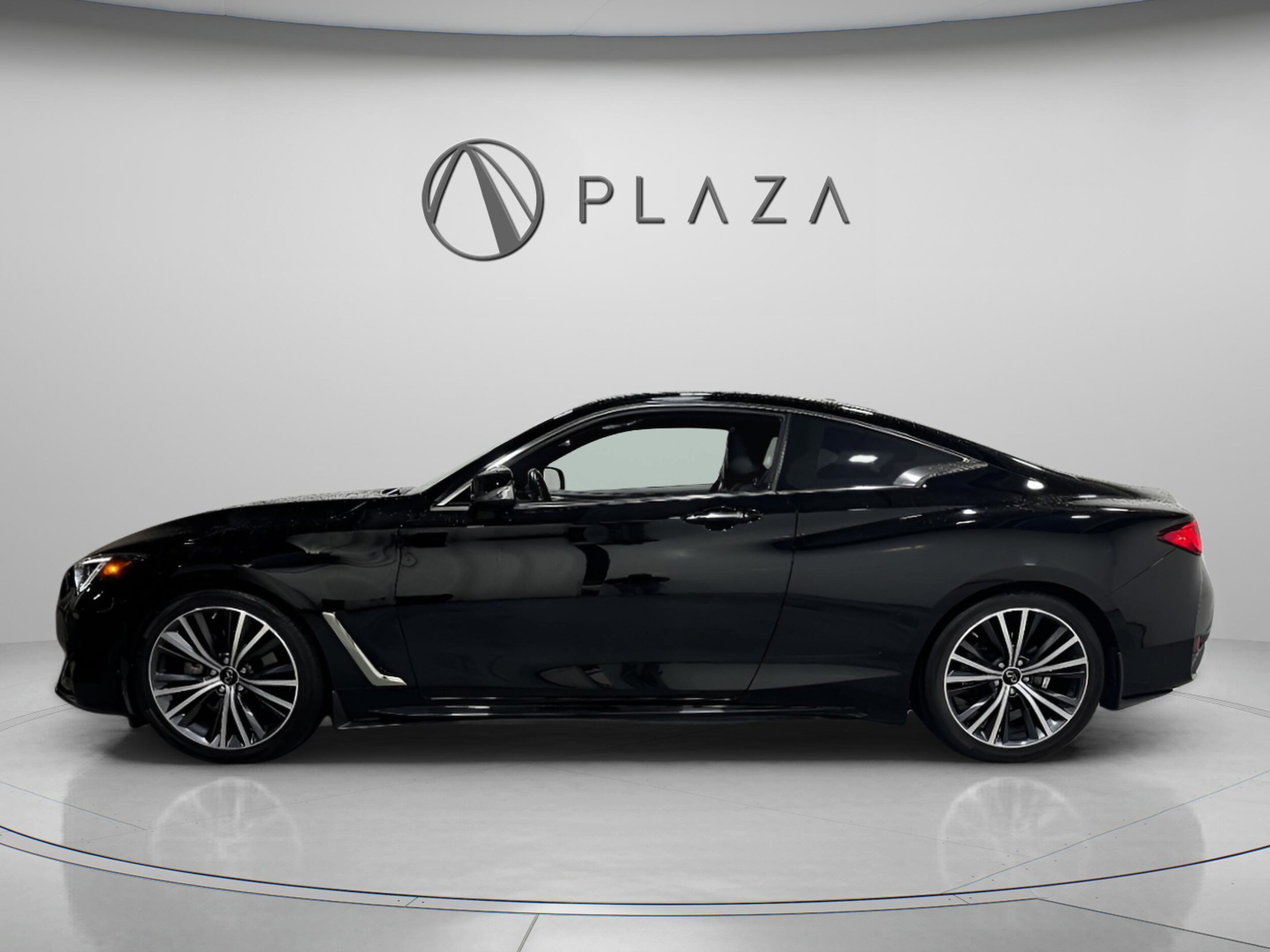 2021 Infiniti Q60 3.0t Luxe photo 2