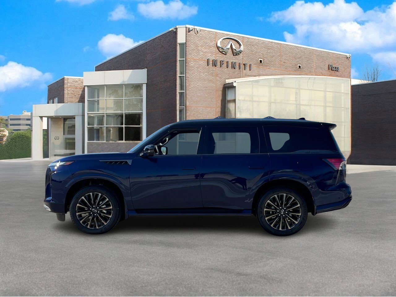 2025 Infiniti QX80 photo 2